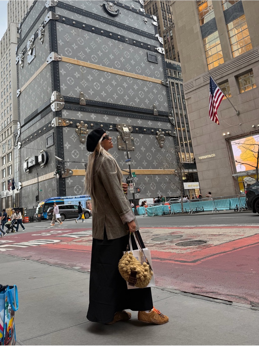 Meet your Posher, Elizabeth